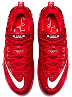 Nike LeBron 12 Low EP 'University Red' Merah Universitas 724558-616 Lookbook Nike LeBron 12 Low EP 'University Red' Merah Universitas 724558-616
