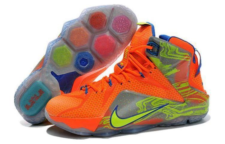 Lookbook Nike LeBron 12 Seis Meridianos 684593-870