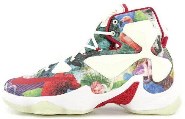 Nike LeBron 13 25K Point Club (iD) 836141-997 Buy Nike LeBron 13 25K Point Club (iD) 836141-997