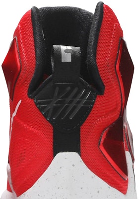 Nike LeBron 13 'Away' 807219-610 Sizing Nike LeBron 13 'Away' 807219-610