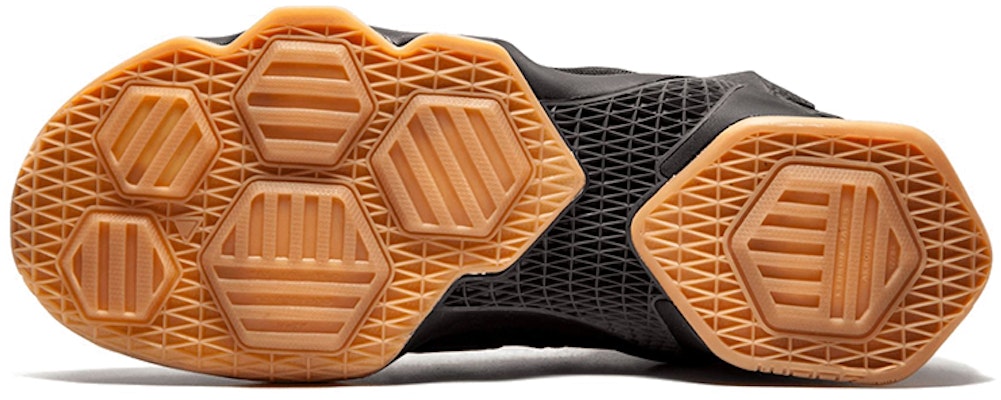 Nike LeBron 13 'León Negro' 807219-001 Shop Nike LeBron 13 'León Negro' 807219-001
