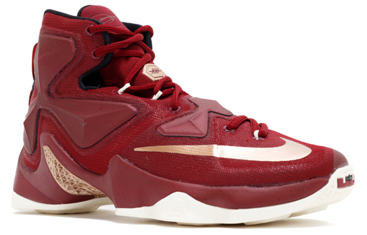 Order Nike LeBron 13 'Gangsa' 807219-690