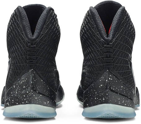 Nike LeBron 13 'Elite Black' 831923-001 Details for Nike LeBron 13 'Elite Black' 831923-001