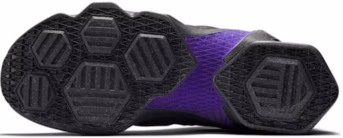 Purchase Nike LeBron 13 'Pot of Gold' 807219-007