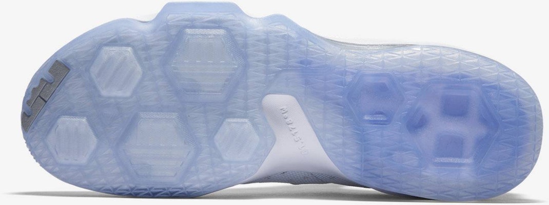 Nike LeBron 13 Low 'Metallic Silver' 831925-100 Details for Nike LeBron 13 Low 'Metallic Silver' 831925-100