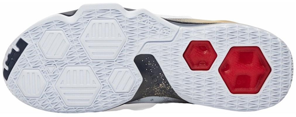 Nike LeBron 13 Low 'Olimpiade' 831925-164 Shop Nike LeBron 13 Low 'Olimpiade' 831925-164