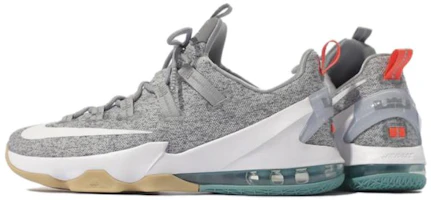 Lookbook Nike LeBron 13 Low ''Stealth'' Schwarz Sneaker 831925-016