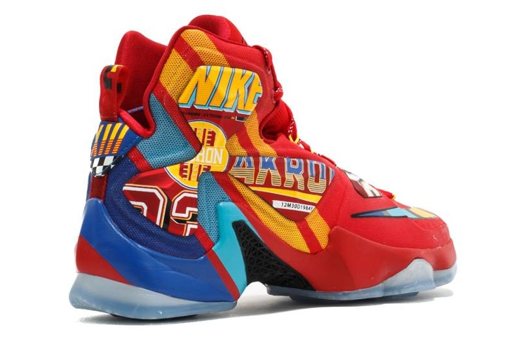 Lookbook Nike LeBron 13 Promo 'EYBL' Zapatillas Baloncesto 843801-696