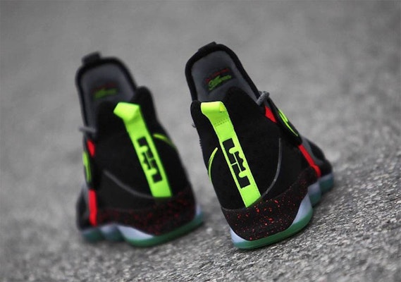 Nike LeBron 14 'Out of Nowhere' 852406-001 1