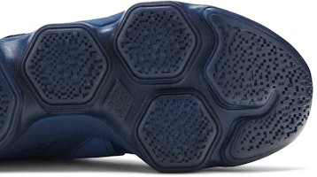 耐克 LeBron 14 限量版 '护身符' 852402-400 Purchase 耐克 LeBron 14 限量版 '护身符' 852402-400