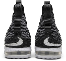 レブロン15 "アッシュ" (LeBron 15 "Ash") 897648-002 Details for レブロン15 "アッシュ" (LeBron 15 "Ash") 897648-002