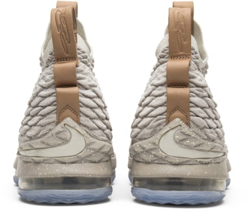Nike LeBron 15 'Fantasma' 897648-200 Details for Nike LeBron 15 'Fantasma' 897648-200