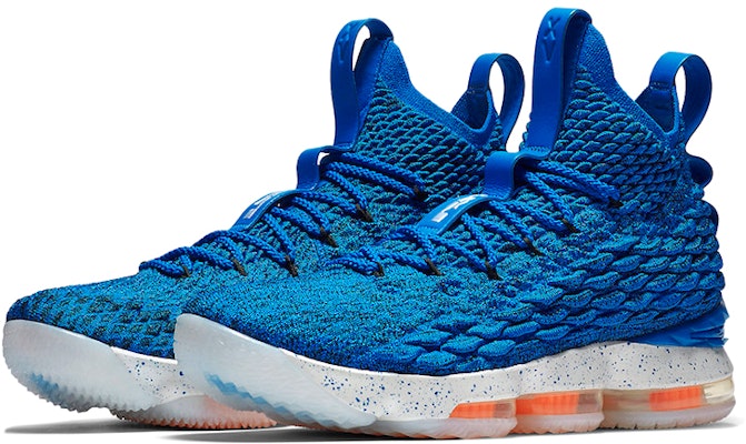 Nike LeBron 15 EP 'Hoto Blue' - Biru Hoto AO1754-400 Lookbook Nike LeBron 15 EP 'Hoto Blue' - Biru Hoto AO1754-400