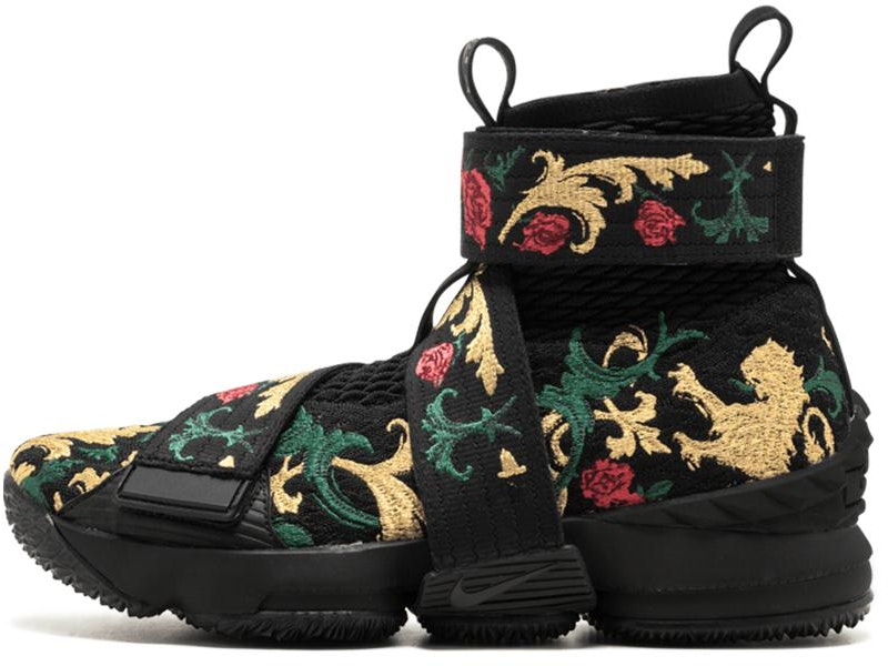 le-bron-15-lifestyle-kith-king-s-crown