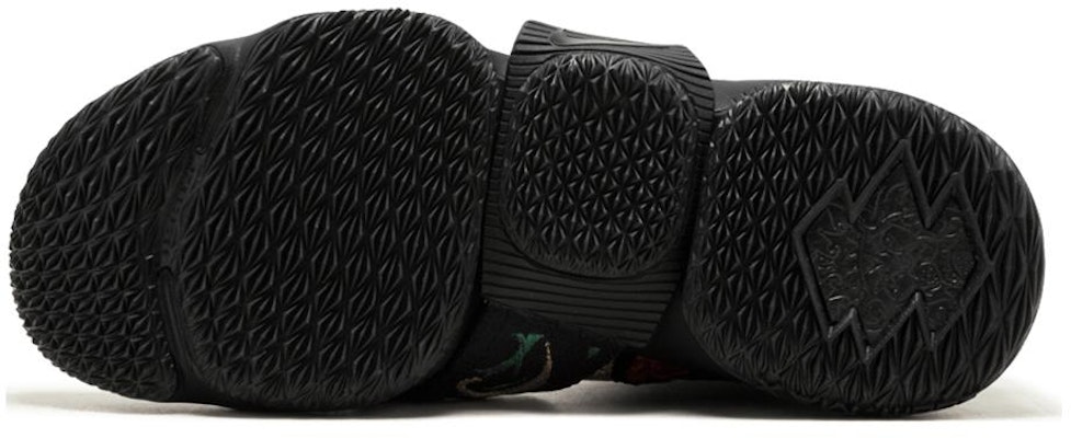 Nike LeBron 15 Lifestyle 'King's Crown' AO1068-001 Shop Nike LeBron 15 Lifestyle 'King's Crown' AO1068-001