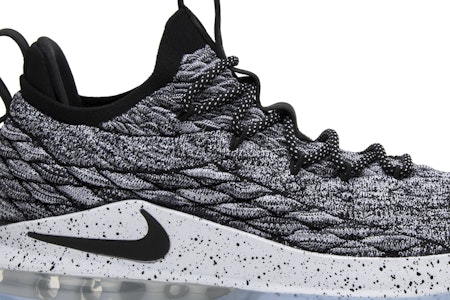 Nike LeBron 15 Low Cenizas AO1755-002 Order Nike LeBron 15 Low Cenizas AO1755-002