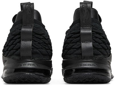 Nike LeBron 15 Low Hitam Tertutup AO1755-004 Details for Nike LeBron 15 Low Hitam Tertutup AO1755-004