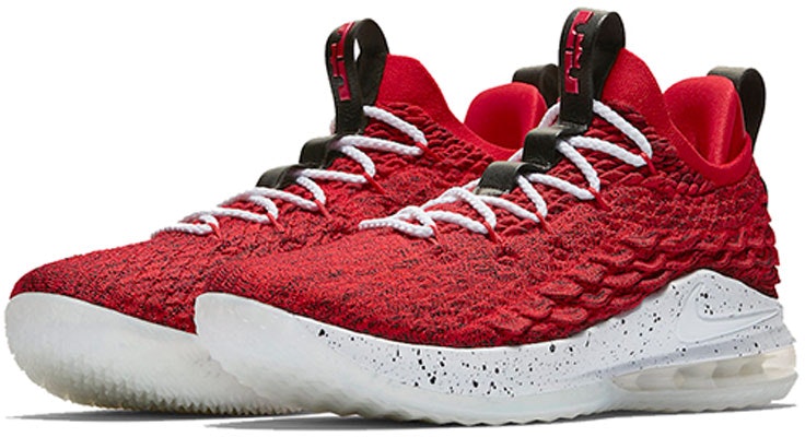 Nike LeBron 15 Low EP ''Universiti Merah'' AO1756-600 Lookbook Nike LeBron 15 Low EP ''Universiti Merah'' AO1756-600