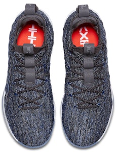 耐克LeBron 15 Low信号蓝 AO1755-400 Lookbook 耐克LeBron 15 Low信号蓝 AO1755-400