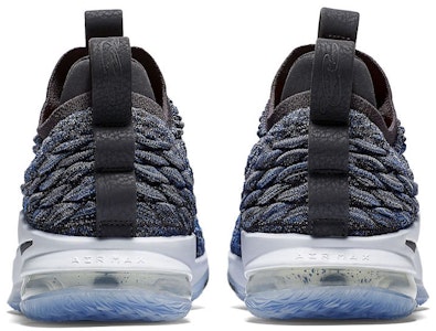 耐克LeBron 15 Low信号蓝 AO1755-400 Shop 耐克LeBron 15 Low信号蓝 AO1755-400