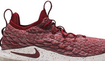 Order Nike LeBron 15 Low 球隊紅 AO1755-200