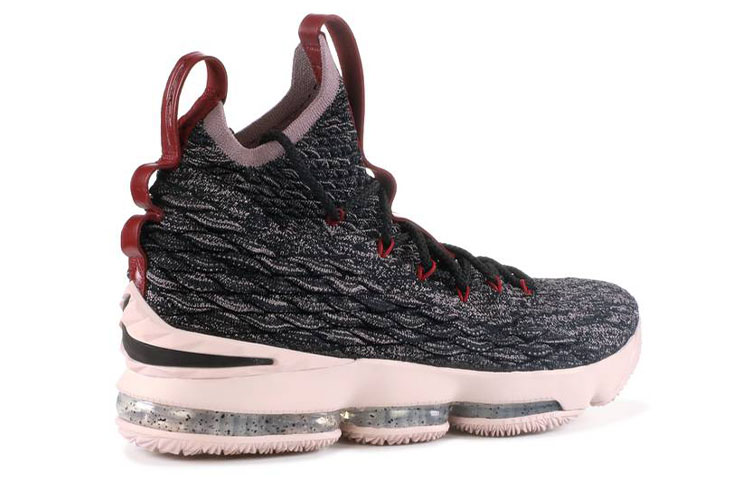 Lookbook 耐克勒布朗15俄亥俄骄傲EP黑灰款"黑色" 897649-003