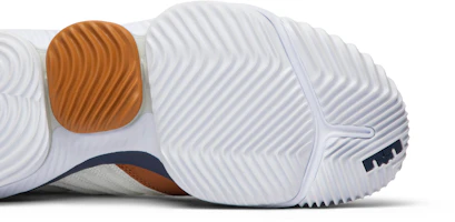 Purchase 耐吉 LeBron 16 'Air Trainer Medicine Ball' CD7089-100