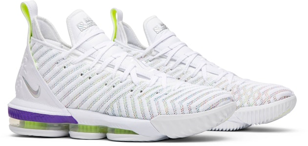 Nike LeBron 16 'Buzz Lightyear' Zumbido Latinoamérica AO2588-102 Cheap Nike LeBron 16 'Buzz Lightyear' Zumbido Latinoamérica AO2588-102