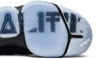 レブロン16 "Equality"(ホーム) BQ5969-100/BQ5970-100 Purchase レブロン16 "Equality"(ホーム) BQ5969-100/BQ5970-100