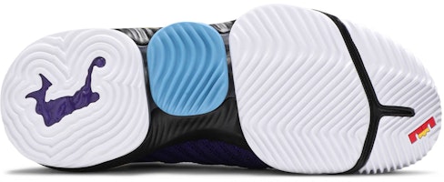 レブロン16 "マーティン" CI1520-500 Shop レブロン16 "マーティン" CI1520-500