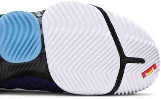 レブロン16 "マーティン" CI1520-500 Purchase レブロン16 "マーティン" CI1520-500