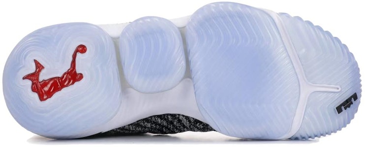 Nike LeBron 16 'Oreo' Zapatillas deportivas AO2588-006 Purchase Nike LeBron 16 'Oreo' Zapatillas deportivas AO2588-006