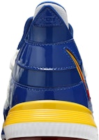 Nike LeBron 16 'SuperBron' Sneaker CD2451-100/CD2450-100 Sizing Nike LeBron 16 'SuperBron' Sneaker CD2451-100/CD2450-100