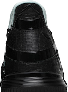 Nike LeBron 16 Brillo Luminoso CD2451-001 Sizing Nike LeBron 16 Brillo Luminoso CD2451-001