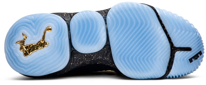 나이키 르브론 16 KC "왕좌를 지켜봐" CI1518-001 Shop 나이키 르브론 16 KC "왕좌를 지켜봐" CI1518-001