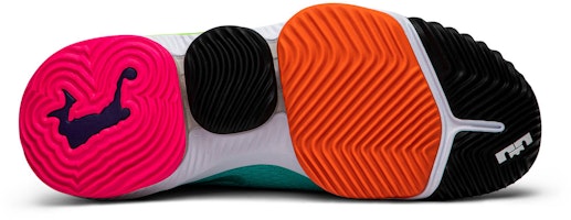 Nike LeBron 16 Low 'Air Max Trainer 2' Sepatu Basket CI2668-301 Shop Nike LeBron 16 Low 'Air Max Trainer 2' Sepatu Basket CI2668-301