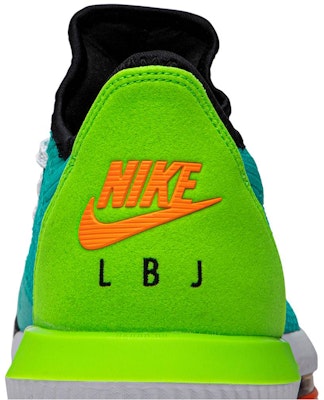 Nike LeBron 16 Low 'Air Max Trainer 2' CI2668-301 Sizing Nike LeBron 16 Low 'Air Max Trainer 2' CI2668-301