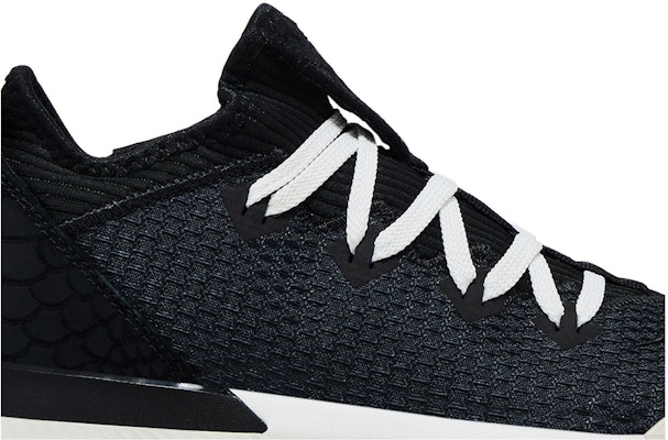 レブロン16 Low "ブラックパイソン" CI2668-004 Order レブロン16 Low "ブラックパイソン" CI2668-004