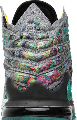 Nike LeBron 17 'Saya Janji' CD5052-300 Sizing Nike LeBron 17 'Saya Janji' CD5052-300