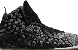 Kasut Nike LeBron 17 'In The Arena' BQ3177-002 Order Kasut Nike LeBron 17 'In The Arena' BQ3177-002