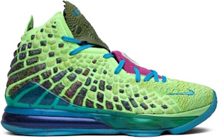 Nike LeBron 17 'Mr. Swackhammer' CV8075-300 Nike LeBron 17 'Mr. Swackhammer' CV8075-300