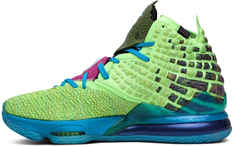 Nike LeBron 17 'Mr. Swackhammer' Zapatillas Baloncesto CV8075-300 Lookbook Nike LeBron 17 'Mr. Swackhammer' Zapatillas Baloncesto CV8075-300