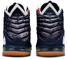 Details for レブロン17 "UConn" (Lebron 17 "UConn") CD5056-400