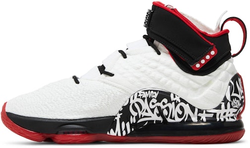 レブロン17 EP "グラフィティ" (LeBron 4をイメージ) CT6052-100 Lookbook レブロン17 EP "グラフィティ" (LeBron 4をイメージ) CT6052-100