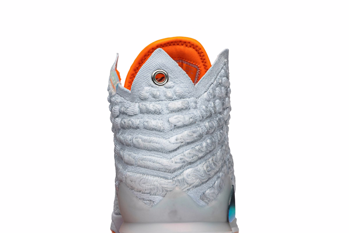 Nike LeBron 17 LMTD 'Future Air'