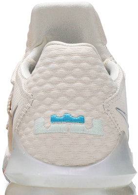 Nike LeBron 17 Low 'Easter' Pria Wanita Sneakers CD5007-200 Sizing Nike LeBron 17 Low 'Easter' Pria Wanita Sneakers CD5007-200