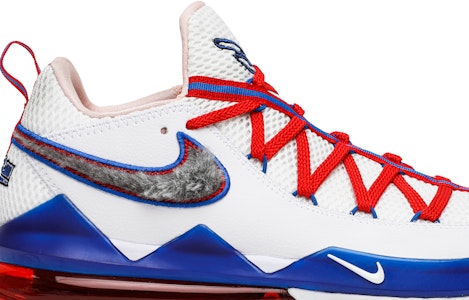 Nike LeBron 17 Low 'Tune Squad' Sepatu Basket CD5007-100 Order Nike LeBron 17 Low 'Tune Squad' Sepatu Basket CD5007-100