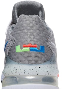 Nike LeBron 17 Low EP 'Gris Partícula' CD5006-004 Sizing Nike LeBron 17 Low EP 'Gris Partícula' CD5006-004