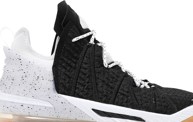 나이키 르브론 18 '블랙 화이트 검' ️ CQ9283-007 Order 나이키 르브론 18 '블랙 화이트 검' ️ CQ9283-007