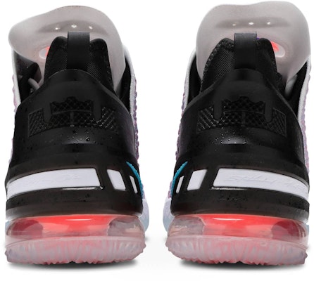 Nike LeBron 18 'Graffiti' CQ9283-900 Details for Nike LeBron 18 'Graffiti' CQ9283-900